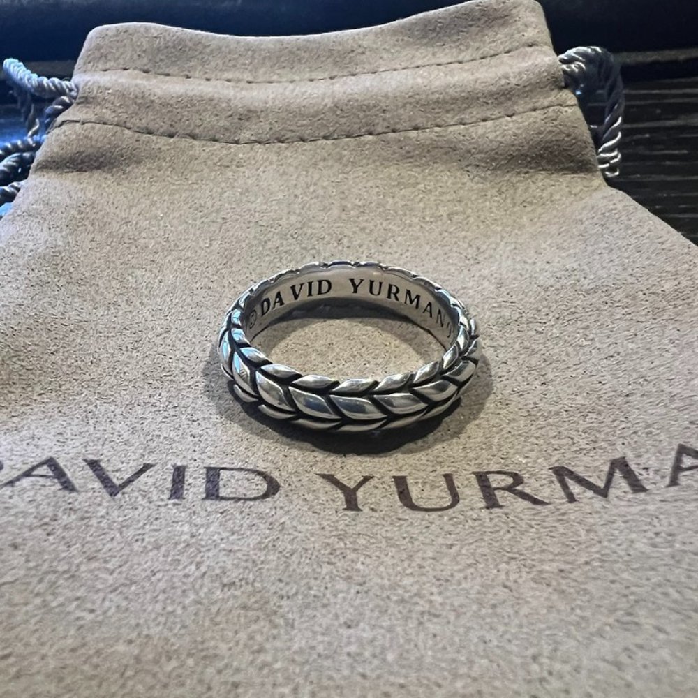 Auth Men's David Yurman Sterling Silver Band - Size 10